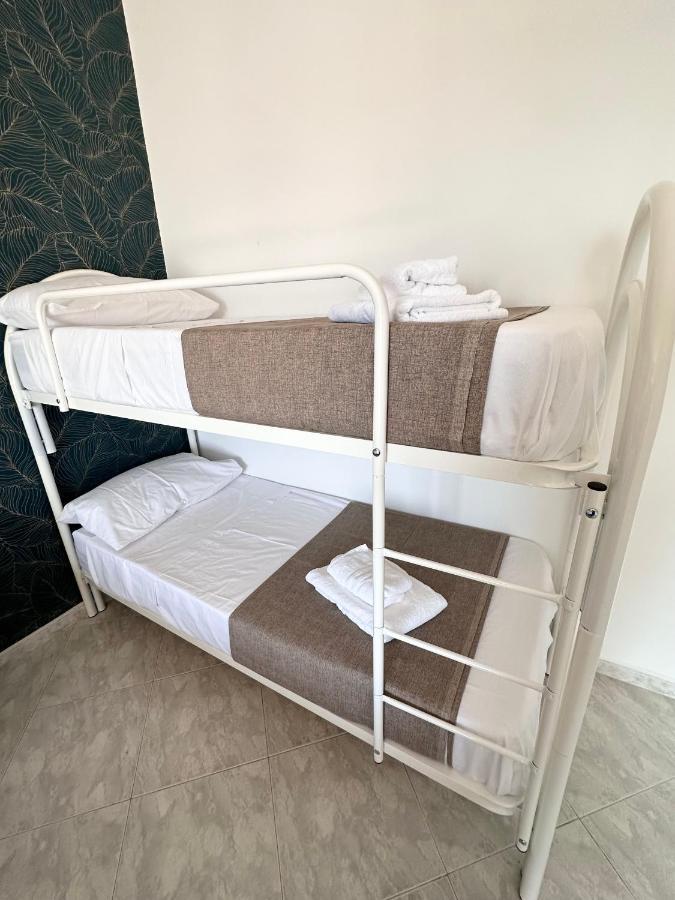Airport Seaview Rooms Neapel Exterior foto